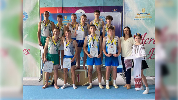 Студент СумДПУ призер чемпіонату України зі стрибків на акробатичній доріжці